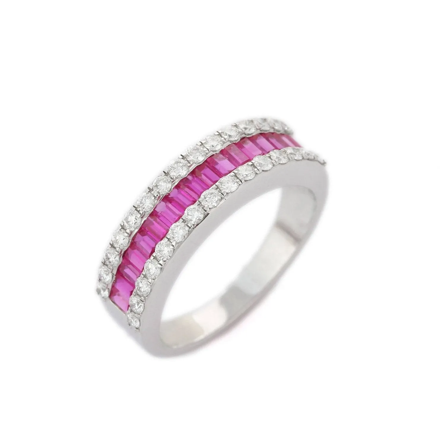 18K White Gold Ruby Ring