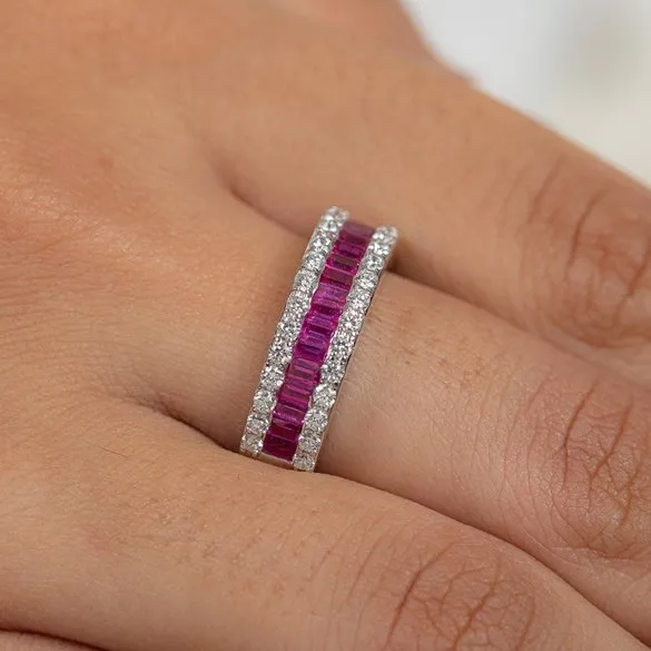 18K White Gold Ruby Ring