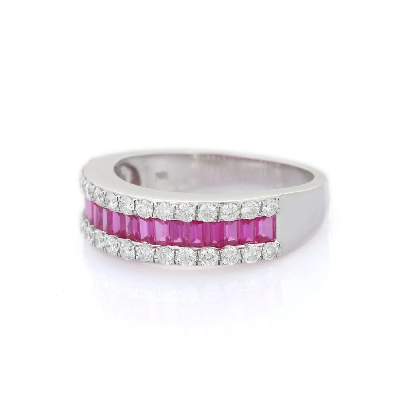 18K White Gold Ruby Ring