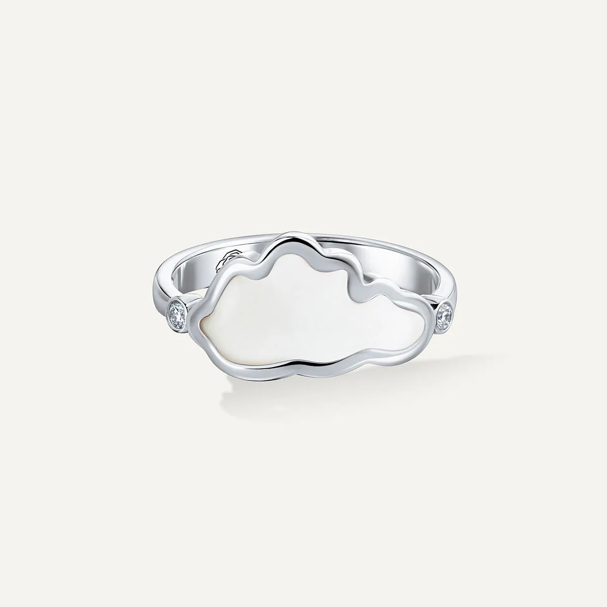 Allusia Love White Enamel 18K Whitegold Ring w. Diamonds