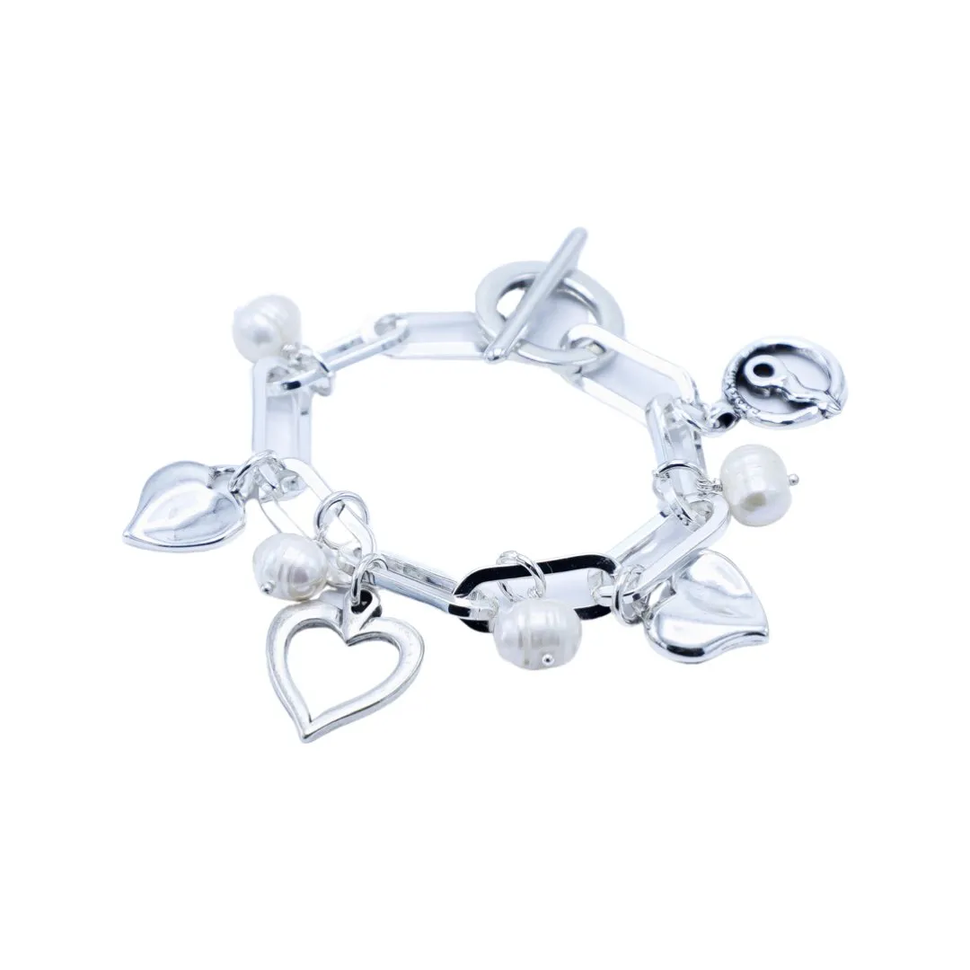 AMANDA SILVER PEARLS AND HEARTS BRACELET