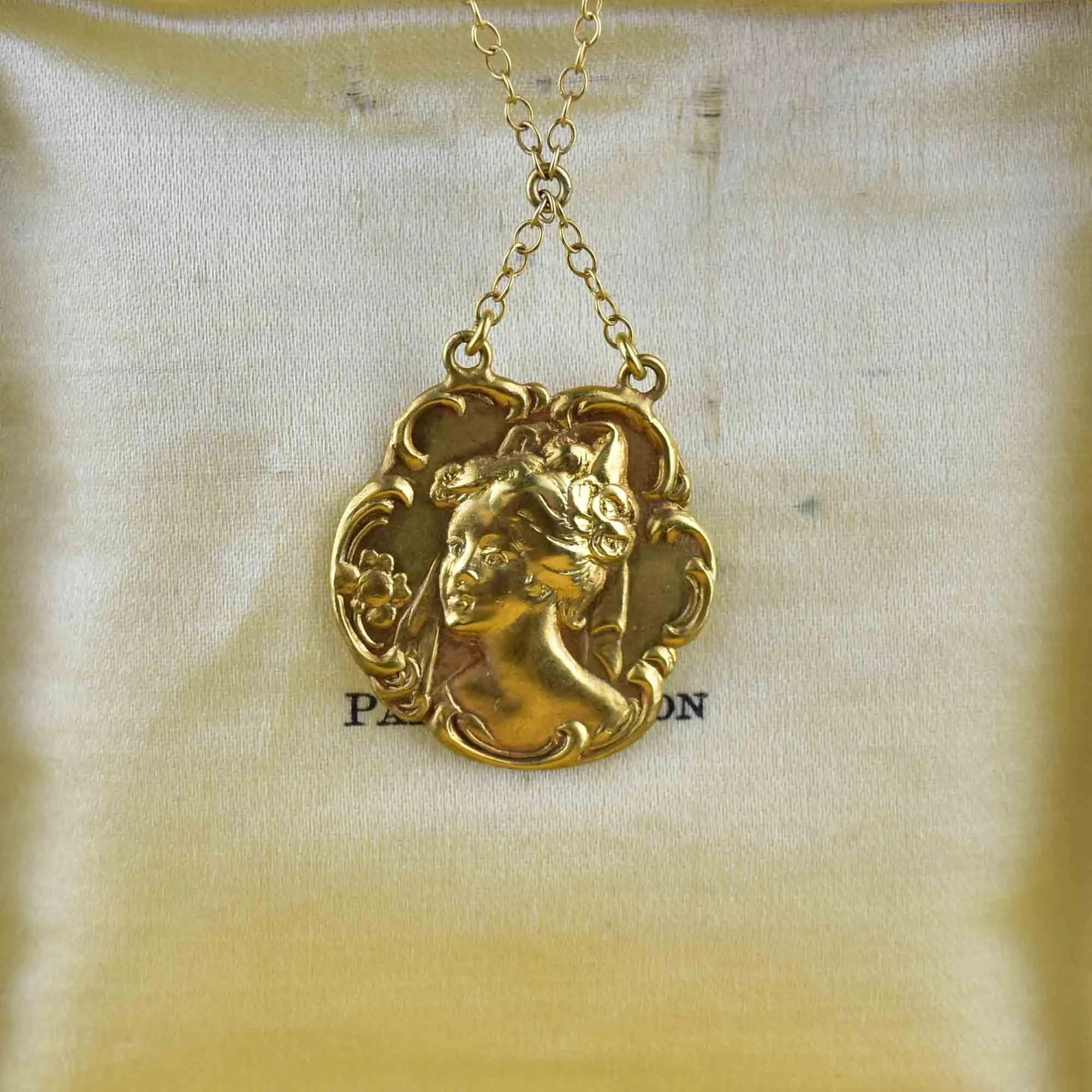 Antique Art Nouveau Gold Lady Pendant Necklace