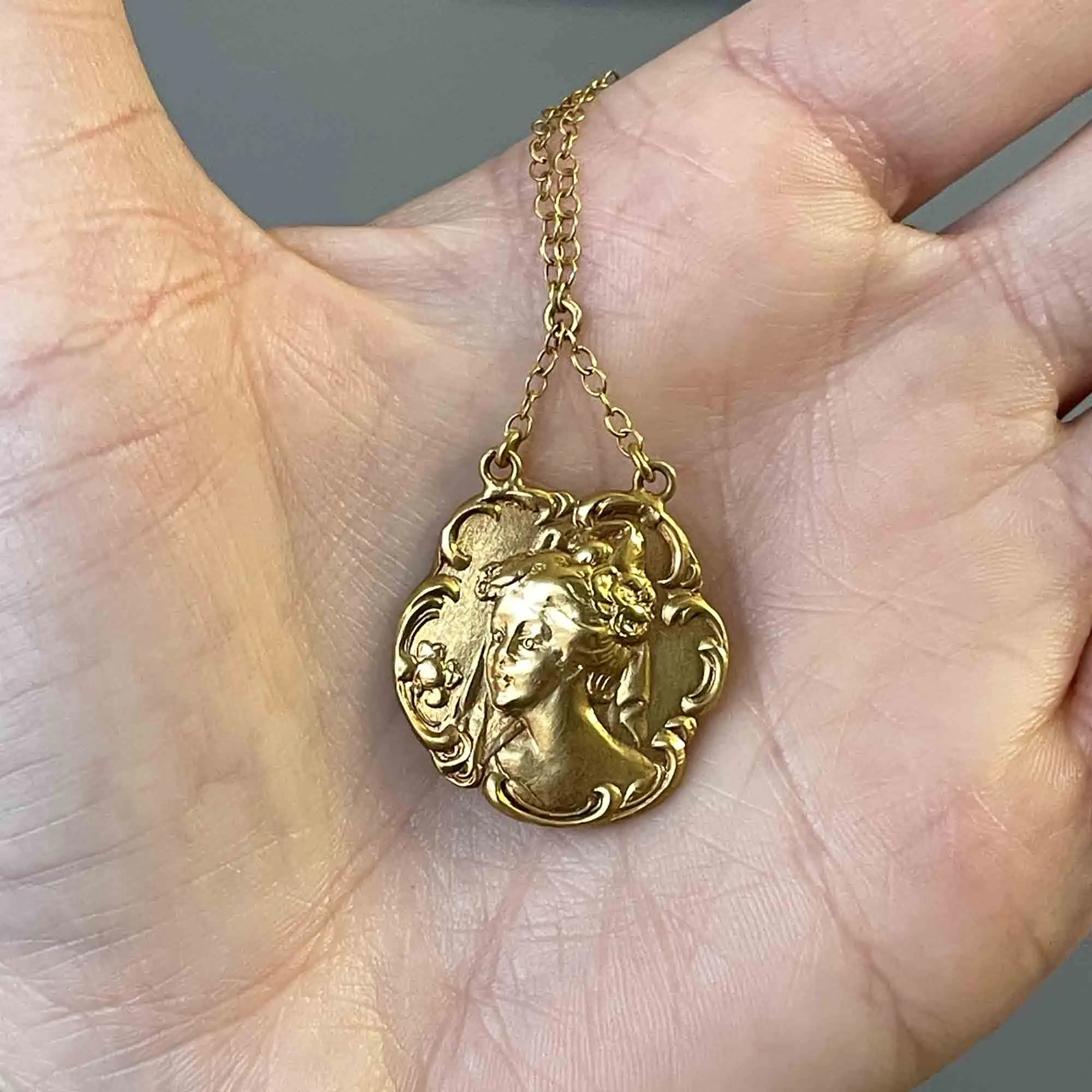 Antique Art Nouveau Gold Lady Pendant Necklace