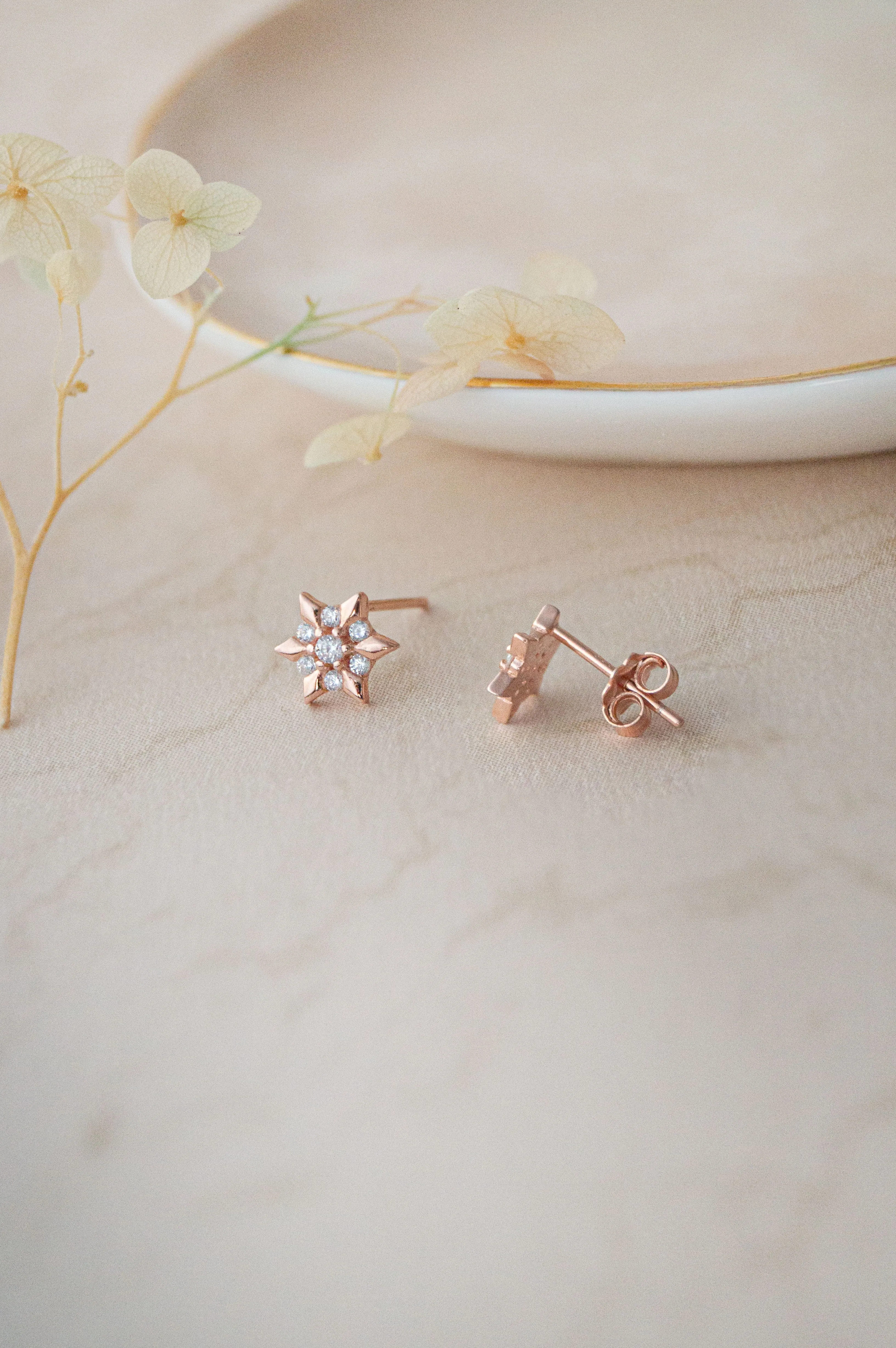 Flower With A Edge Rose Gold Plated Sterling Silver Stud Earrings