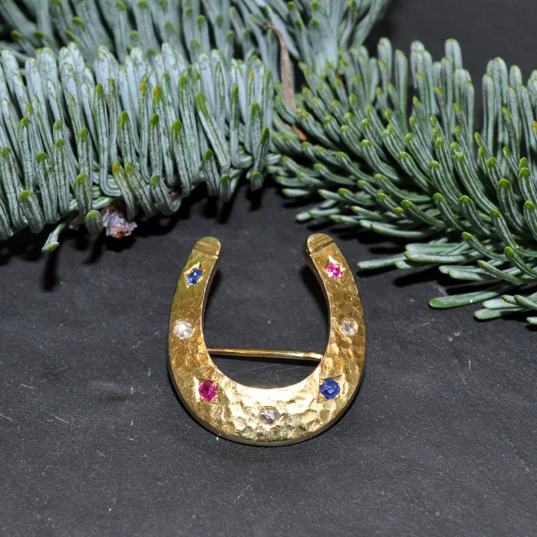 Gemstone Set Horse Shoe Brooch