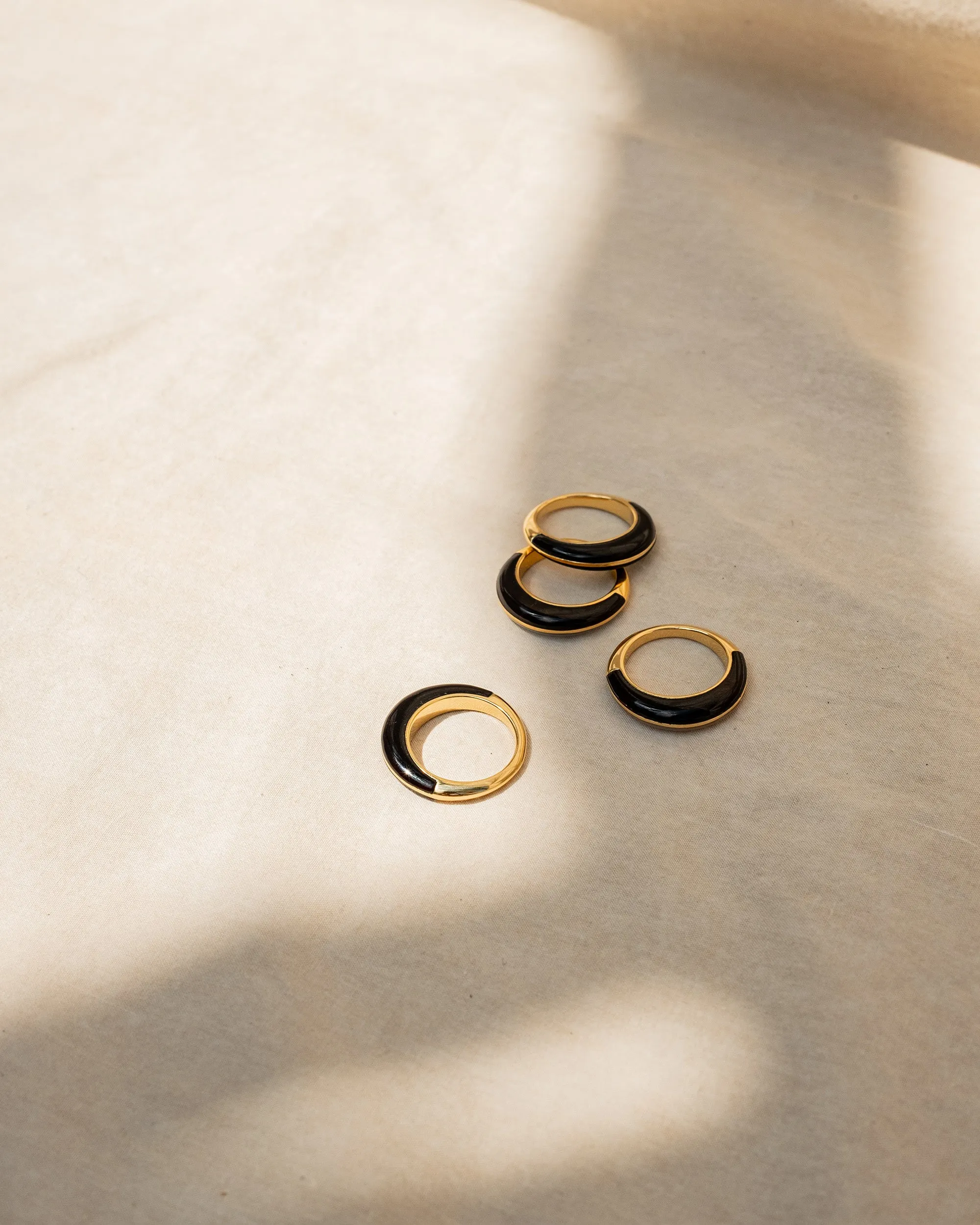 Gold-Vermeil black horn ring / DISC