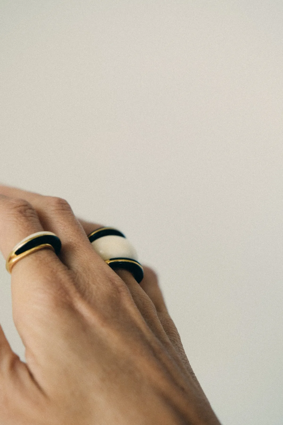 Gold-Vermeil black horn ring / DISC