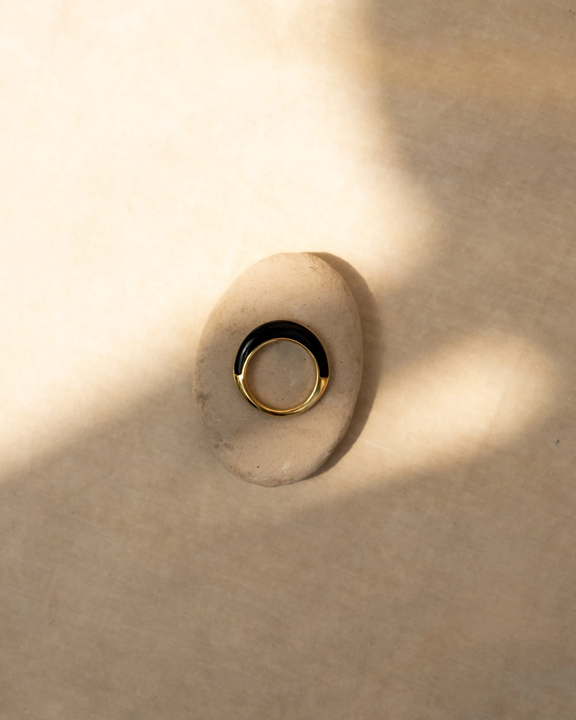 Gold-Vermeil black horn ring / DISC