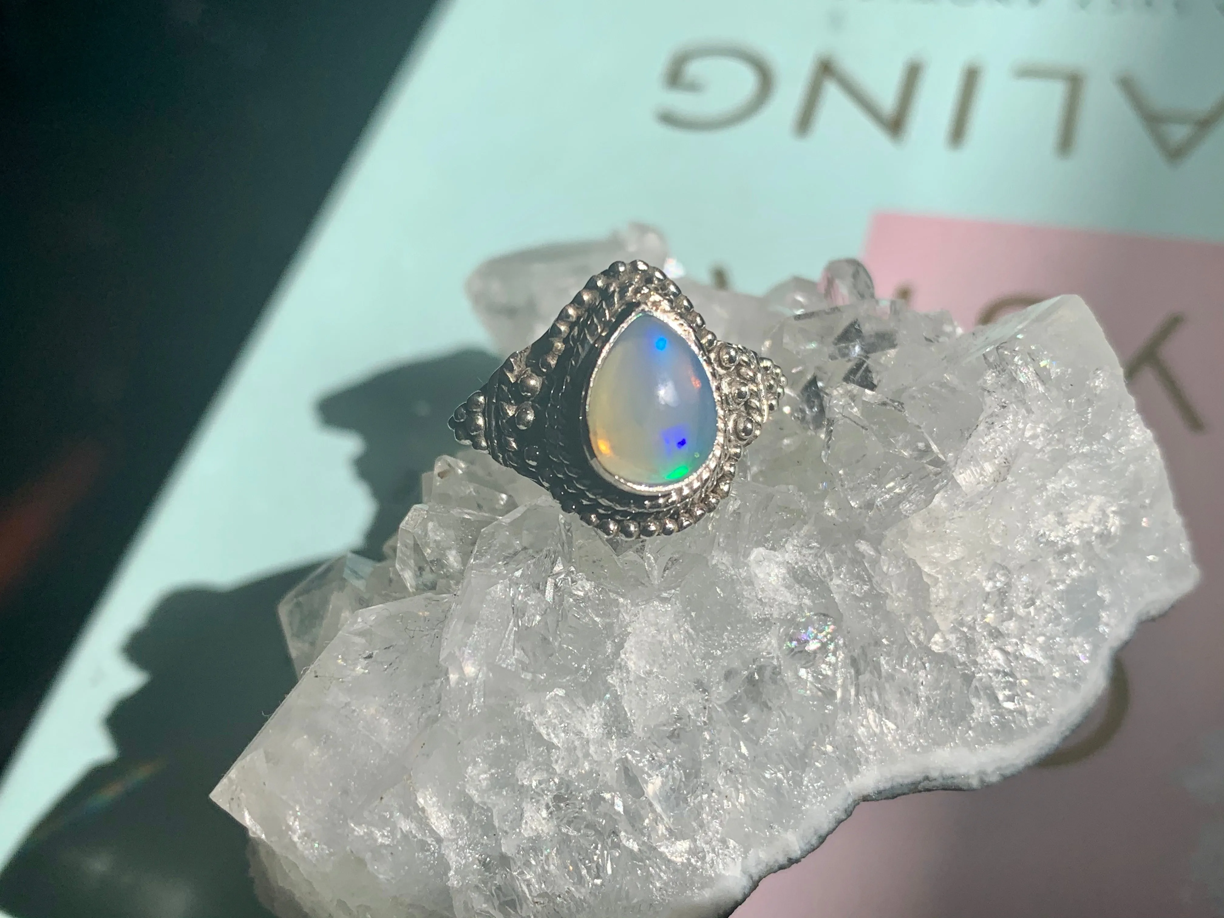 Opal Circe Ring - Teardrop / Round