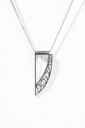 Ornament Claw Pendant - Silver