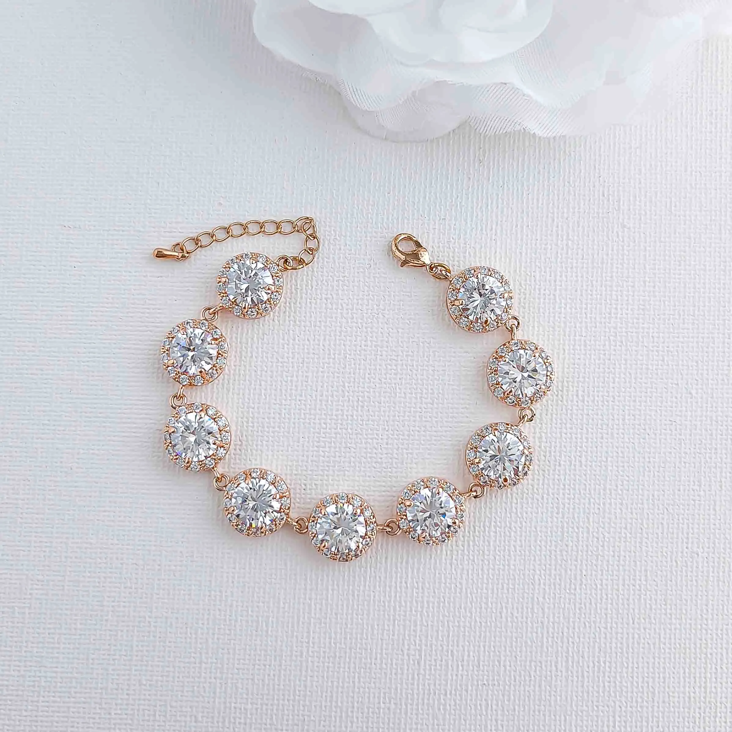 Round Bracelet in Yellow Gold For Weddings-Evita