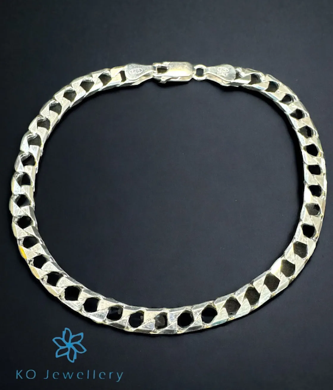 The Chiselled Links Silver Bracelet