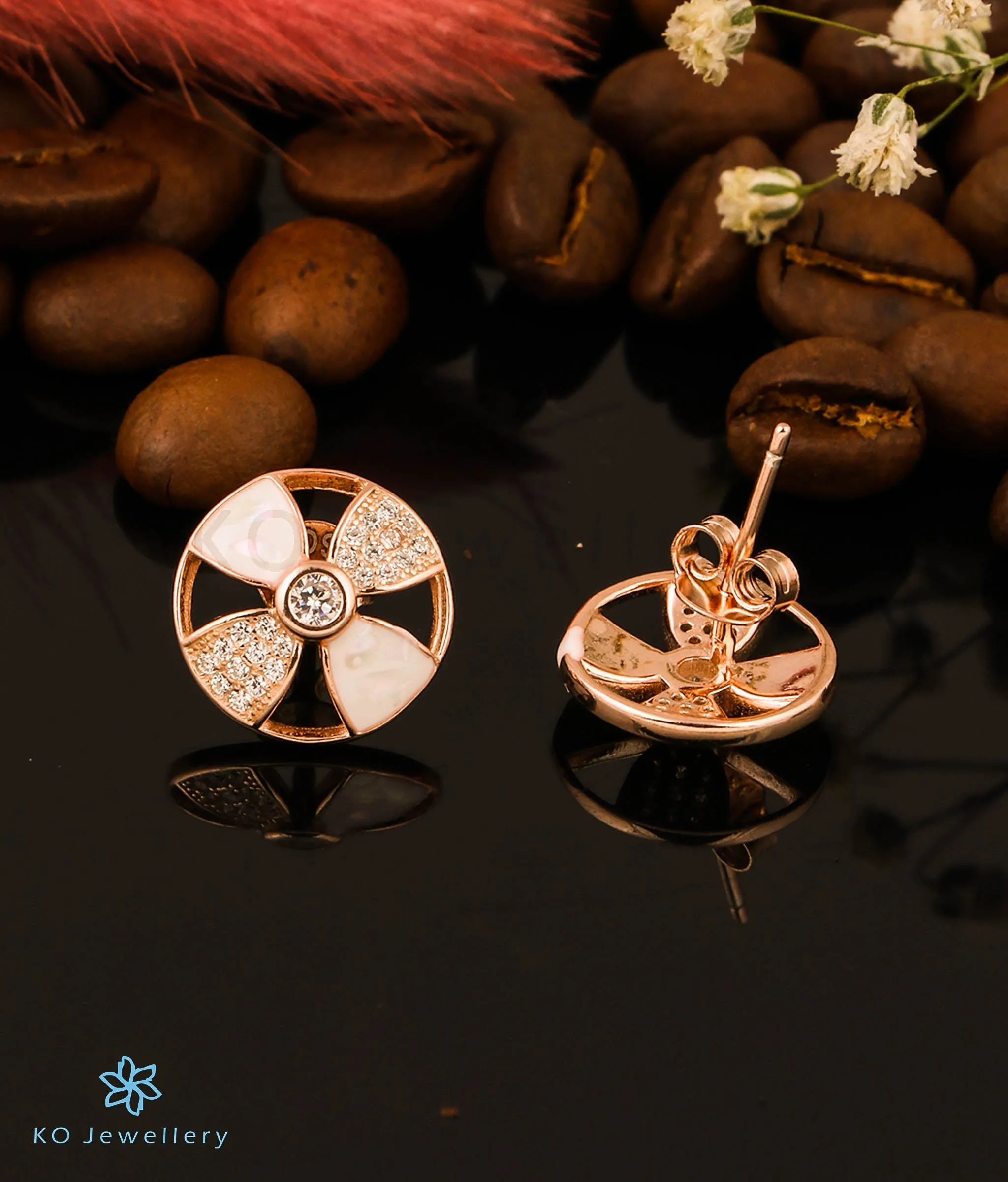 The Embellished Silver Rosegold Earstuds