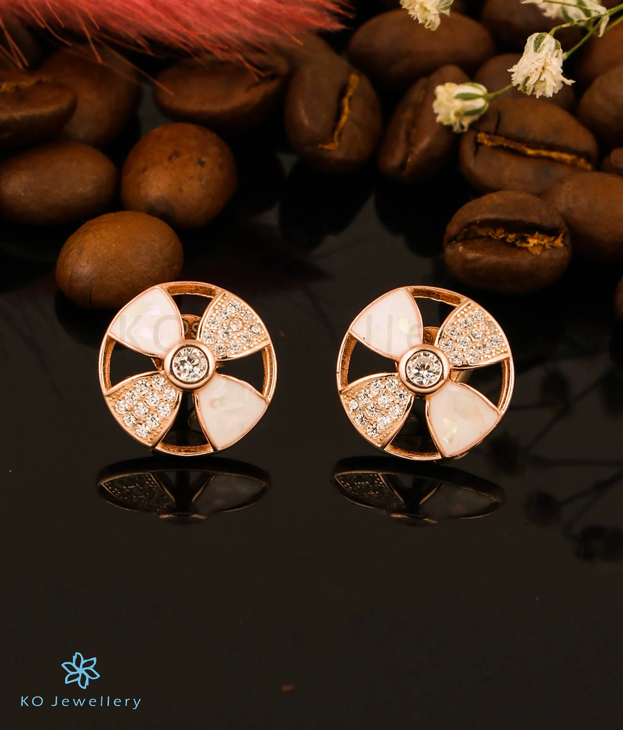 The Embellished Silver Rosegold Earstuds