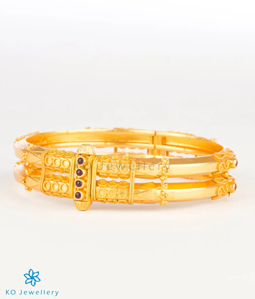 The Kumud Silver Coorgi Bracelet (Two layers Size 2.4/2.6/2.8)