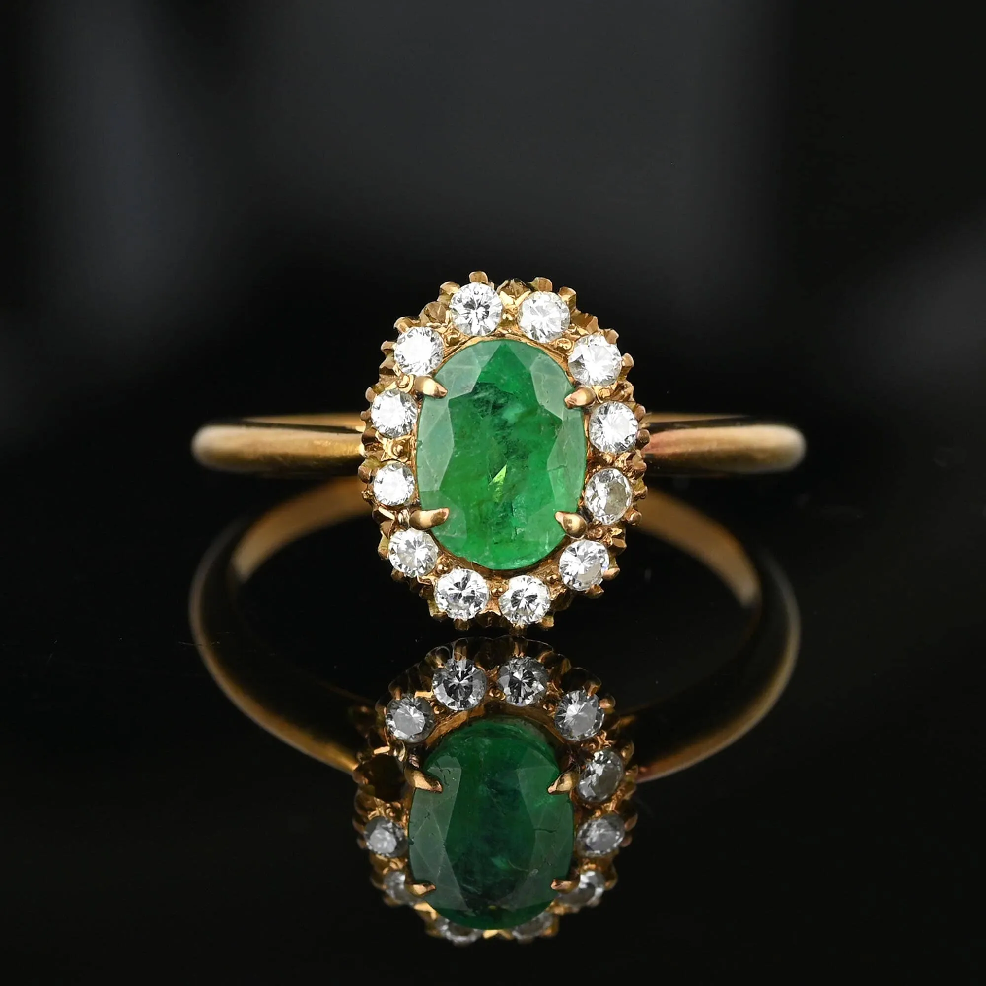 Vintage 14K Gold Diamond Cluster Halo Emerald Ring